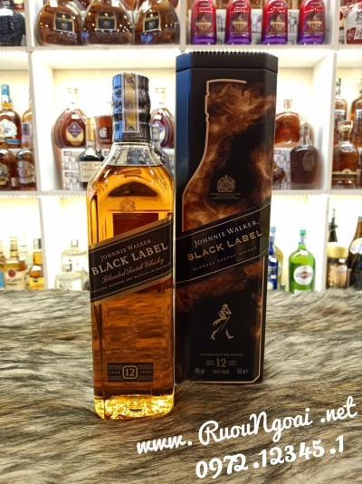 Rượu Johnnie Waker Black Label Tết 2021